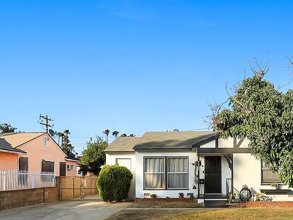 3rd image of 9009 Rosehedge Dr