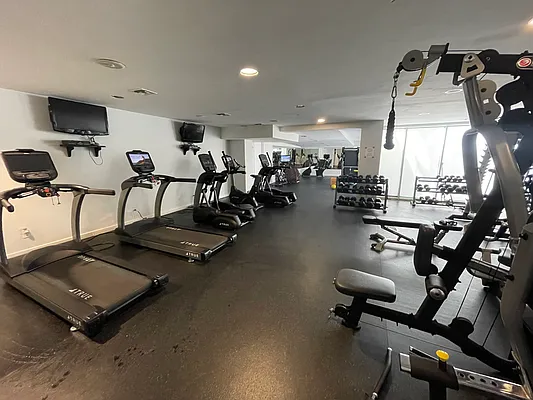 Rented by AM Residential | media 9