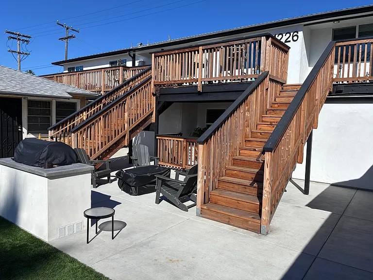 Exclusive Coastal Living in South Oceanside — Photo 7