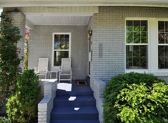 4th image of 7546 Milan Ave