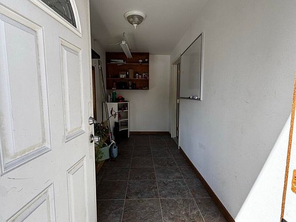 5th image of 49590 Charlie Brown Dr