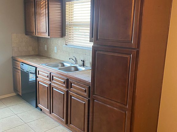 5th image of 2357 NW 198th St