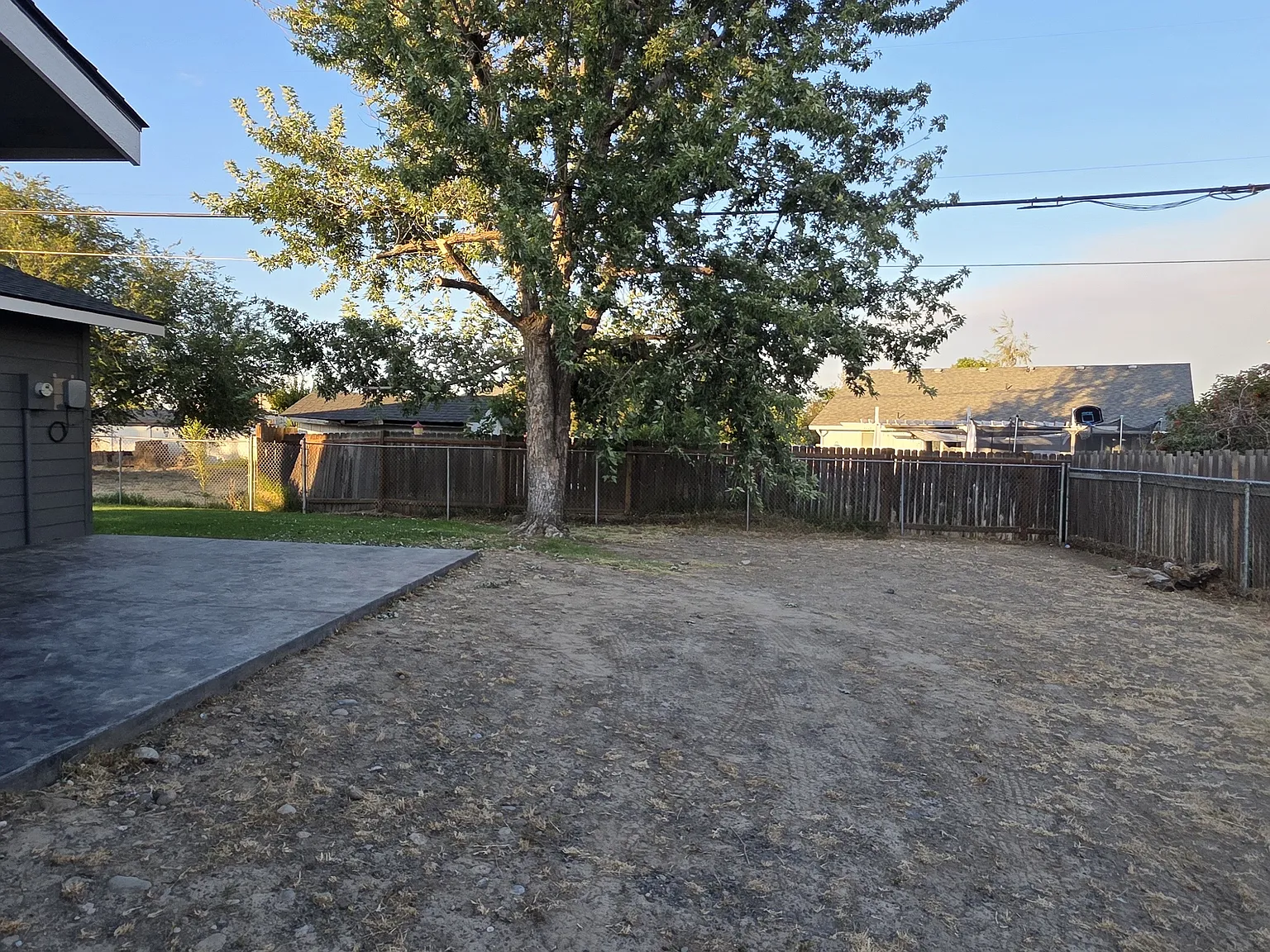 3 bed, 1190 sqft, $2,050 — Photo 4