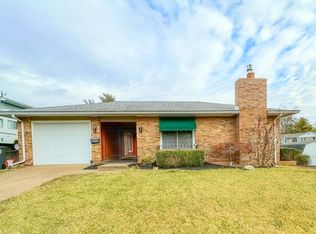 1005 Stonebridge Rd, Evansville, IN 47710