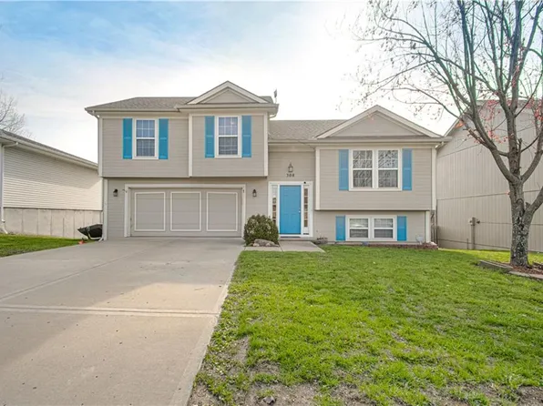 308 Willow Wood St, Cameron, MO 64429