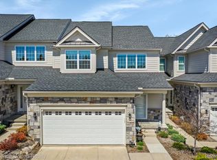 23884 Seminole Trl, Novi, MI 48375