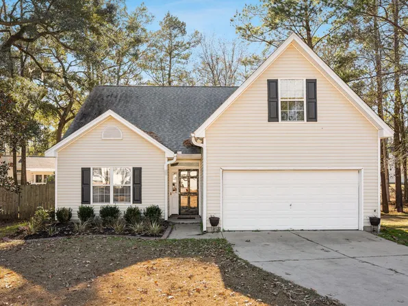 8657 Coppergrove Dr, North Charleston, SC 29420