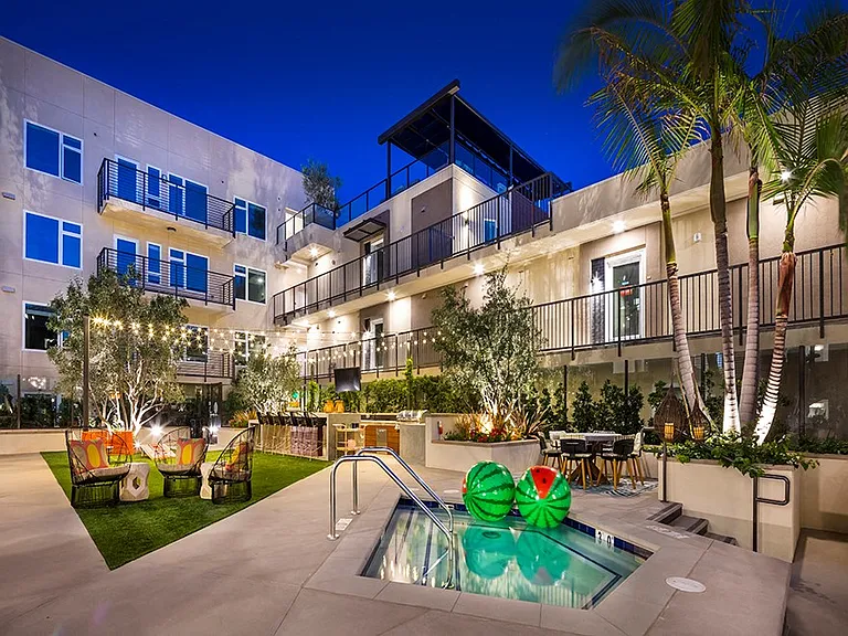 Vida North Park Apartments — Photo 29