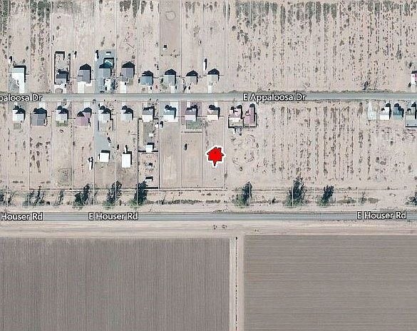 2nd image of 4433 E Appaloosa Dr
