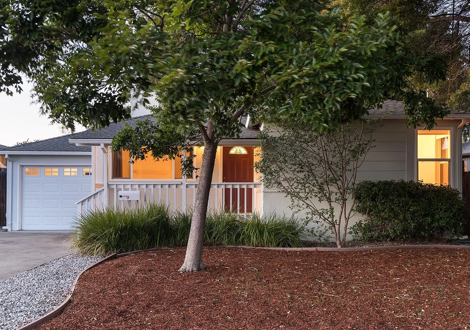 3243 Spring St — Photo 1