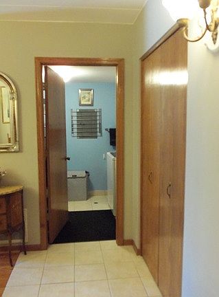 4th image of 11012 S Theresa Cir APT 1A