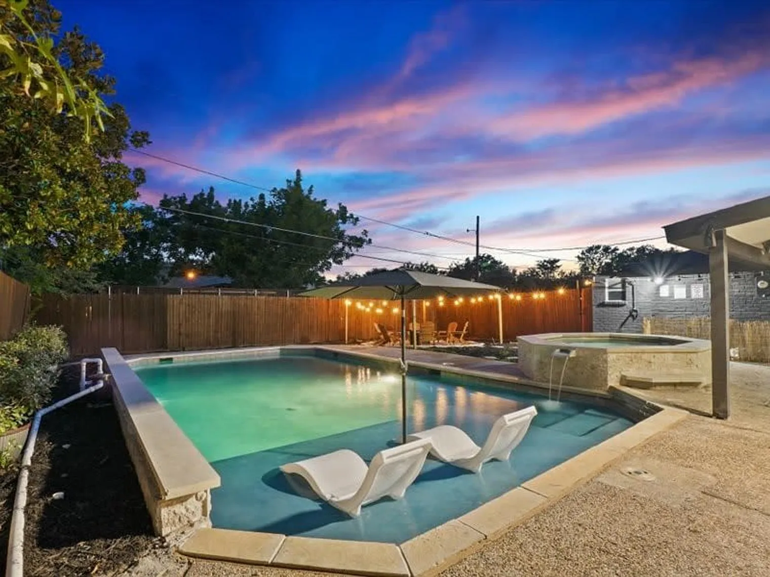 6 bed, 3.0 bath, 2389 sqft, $12,054 — Photo 3