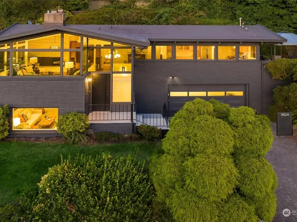 8824 39th Avenue SW, Seattle, WA 98136