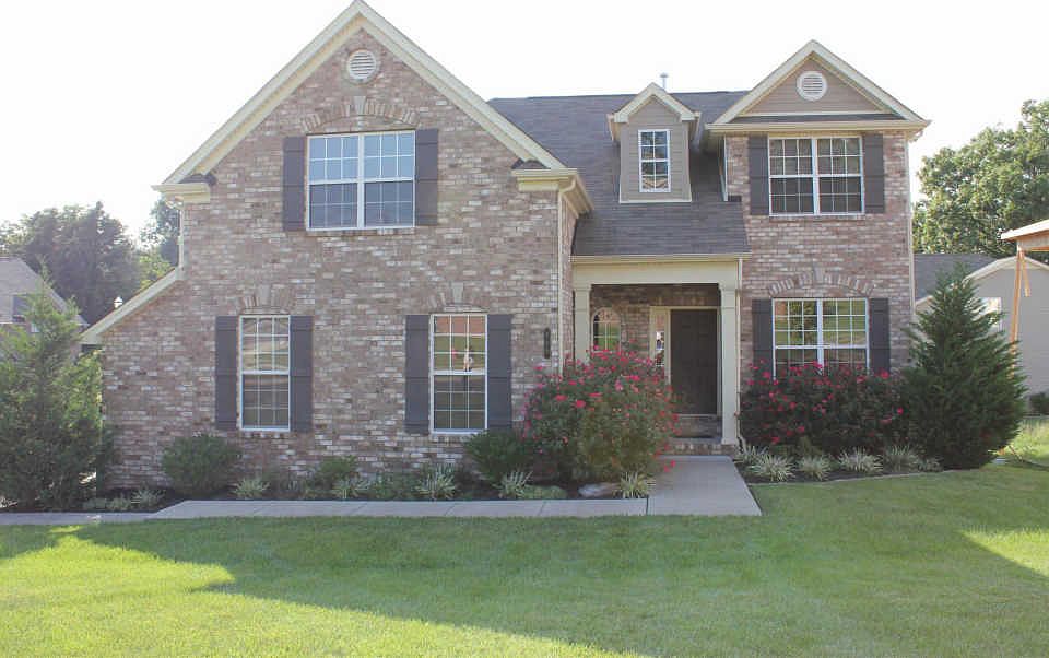 1st image of 600 Nevins Pl