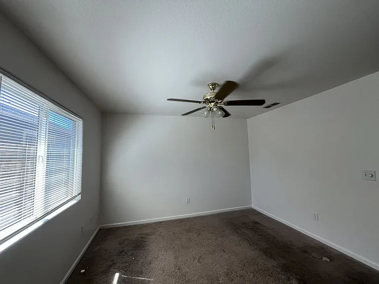 SAC T 1138 — Photo 21