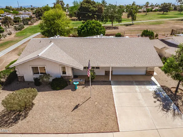 11801 N COGGINS Drive, Sun City, AZ 85351