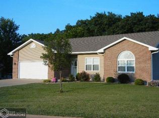 3237 Brookshire Dr, Keokuk, IA