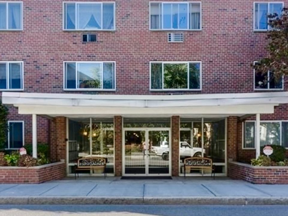 1st image of 50 Green St #109A