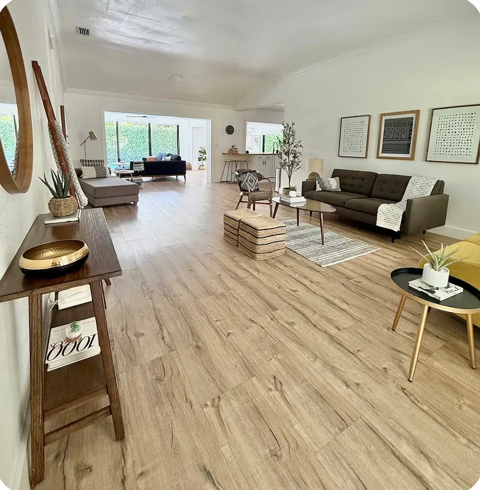 3 bed, 1610 sqft, $8,999 — Photo 4