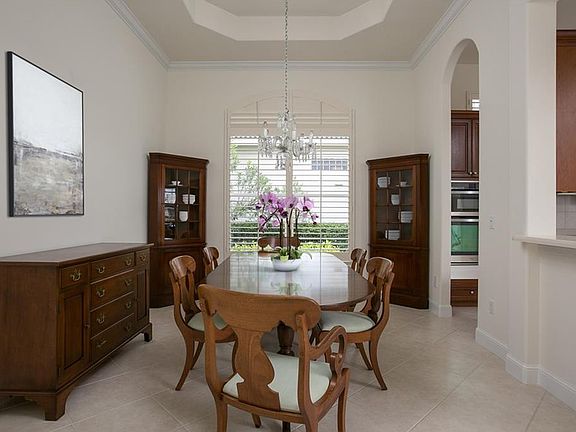 4th image of 1442 W Island Club Sq
