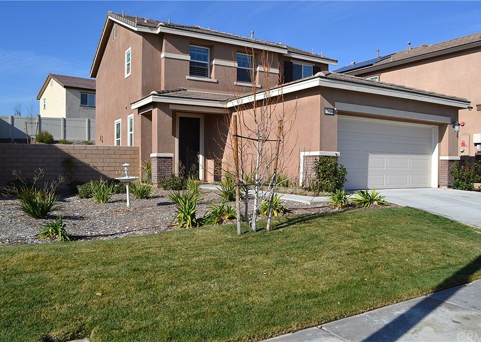 1st image of 17696 Comfrey Dr