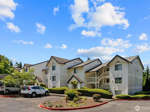 1900 NE 48th Street #E205, Renton, WA 98056