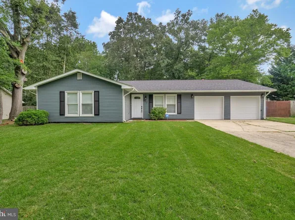 327 Bucknell Cir, Waldorf, MD 20602