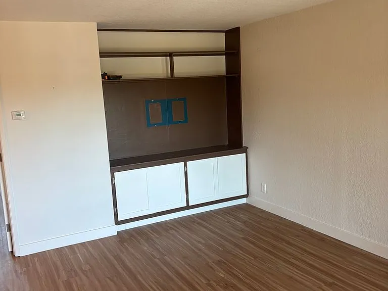 250 River St #331 — Photo 3