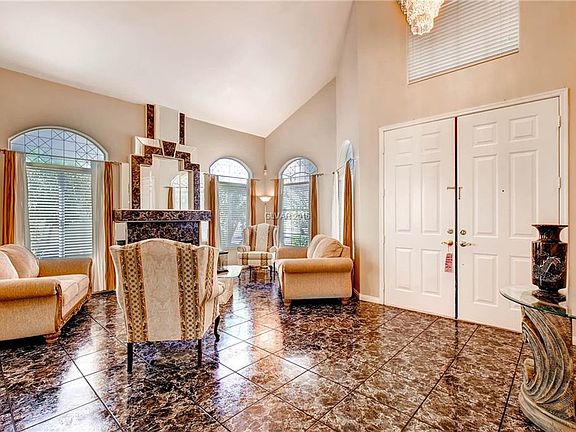 2nd image of 8951 Lansberry Ct