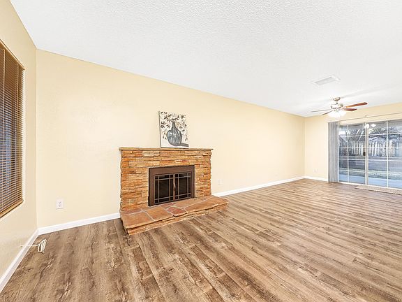 4th image of 3123 Brentwood Ave