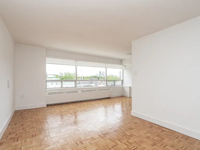265 Russell Hill Rd #50013B-702 — Photo 5