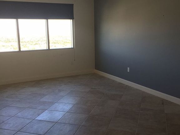 3rd image of 150 Las Vegas Blvd N Unit 2215