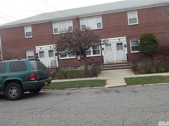 2nd image of 10956 215th St #B