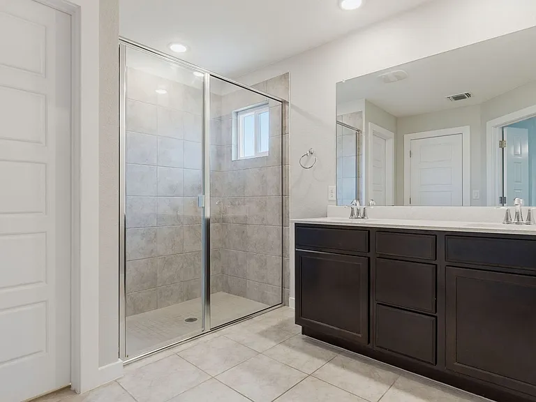 201 Benedict Ave — Photo 10