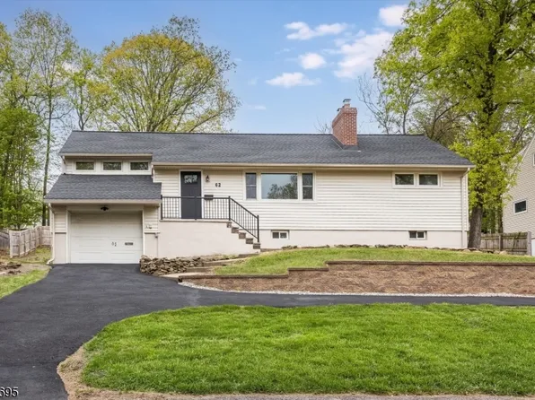 62 Elmwood Ter, Wayne Twp., NJ 07470