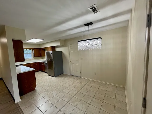 3188 Twin County St — Photo 6