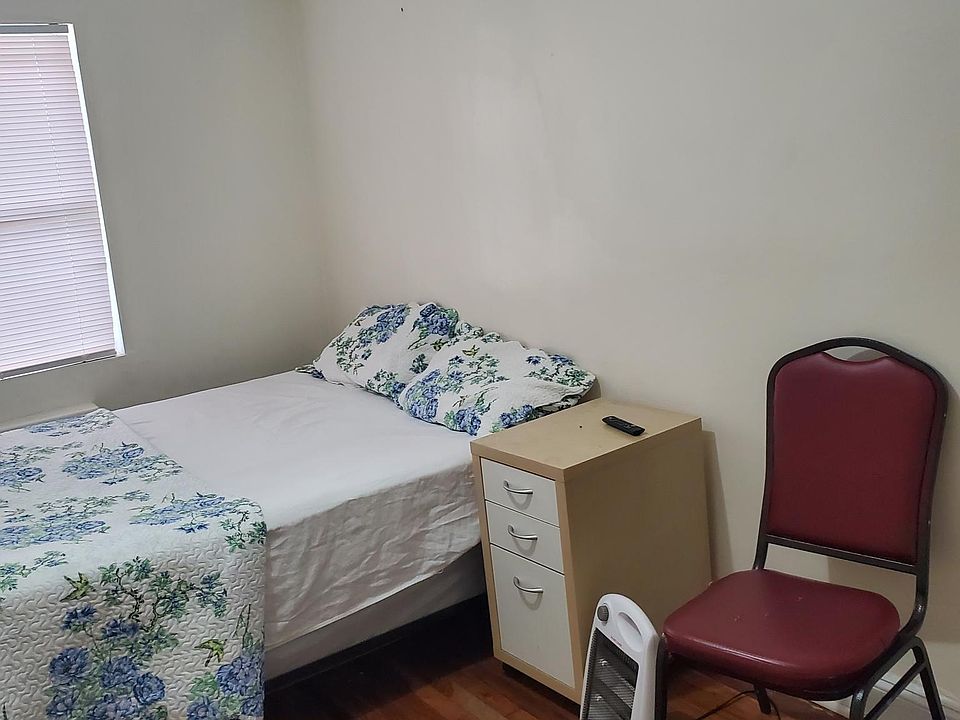 1st image of 1117 E 103rd St Floor 1