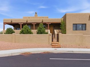 32 Calle Lemita, Santa Fe, NM 87507
