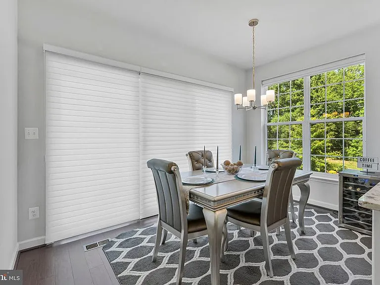 4402 Fair Lakes Ct — Photo 14