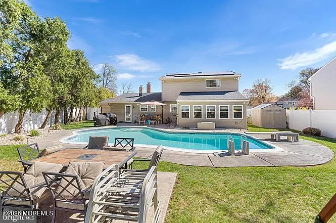 102 Massey Dr — Photo 15