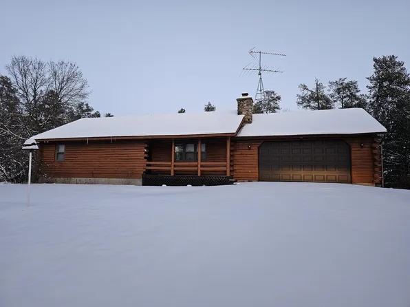 N8280 Oak Hollow Trl, New Lisbon, WI 53950