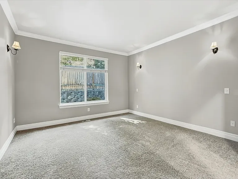1574 Cypress Point Ave — Photo 8