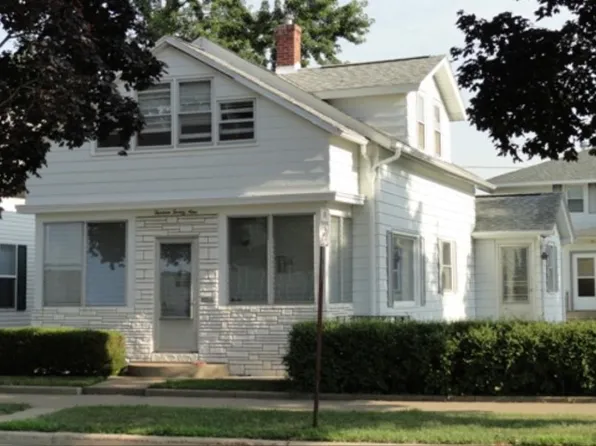 1331 Green Bay St, La Crosse, WI 54601