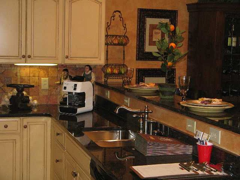 4th image of 502 VLY POINTE Drive