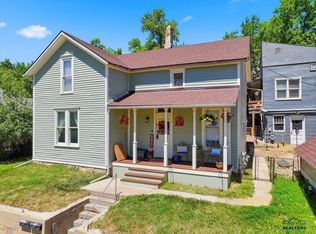 324 White St, Lead, SD 57754