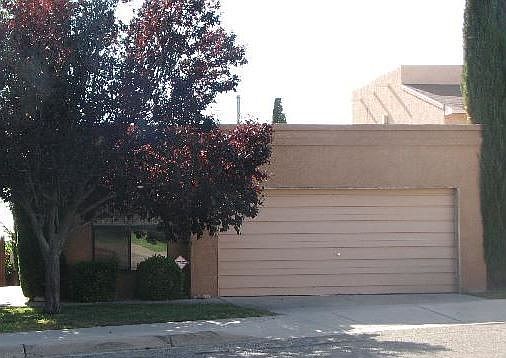 3rd image of 7901 Golden Eagle Dr NE