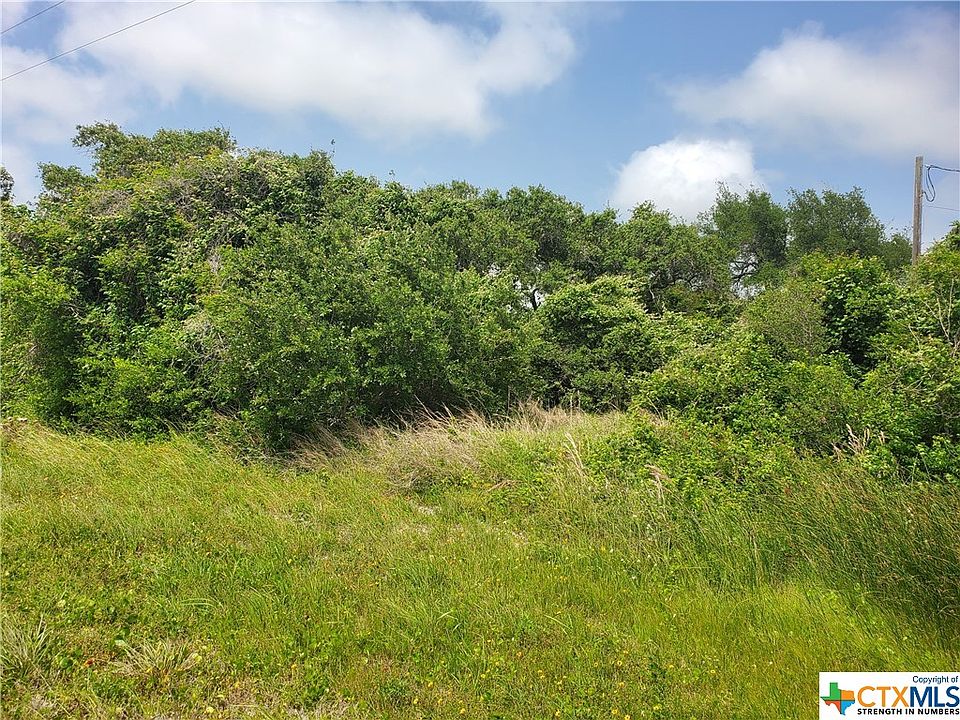 2nd image of Davis Rd