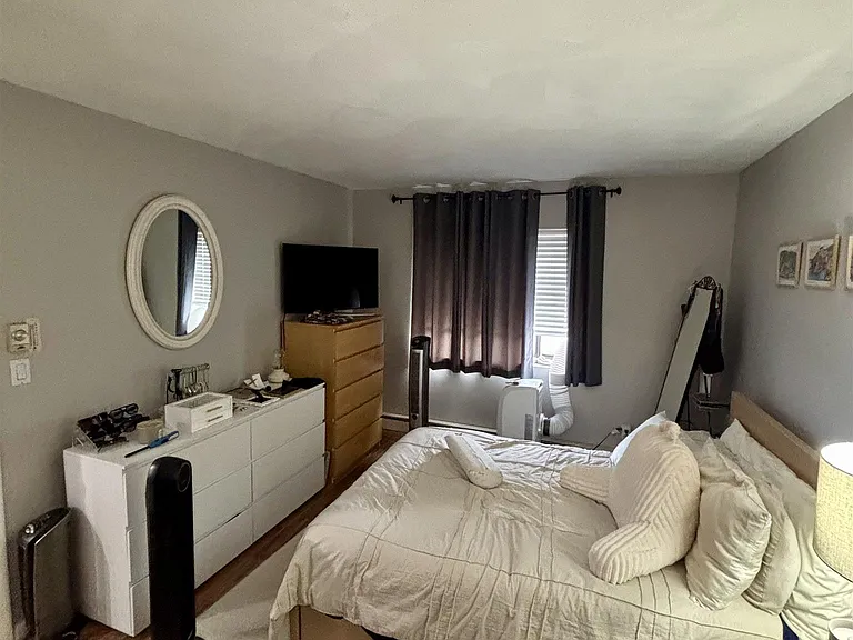 10 Roberts St #32 — Photo 6