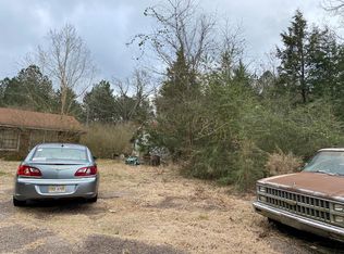 1214 Sanford Rd, Moselle, MS 39459