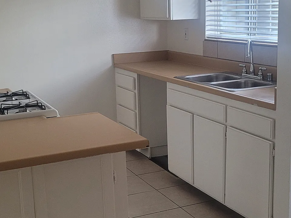 9332 Van Nuys Blvd #58